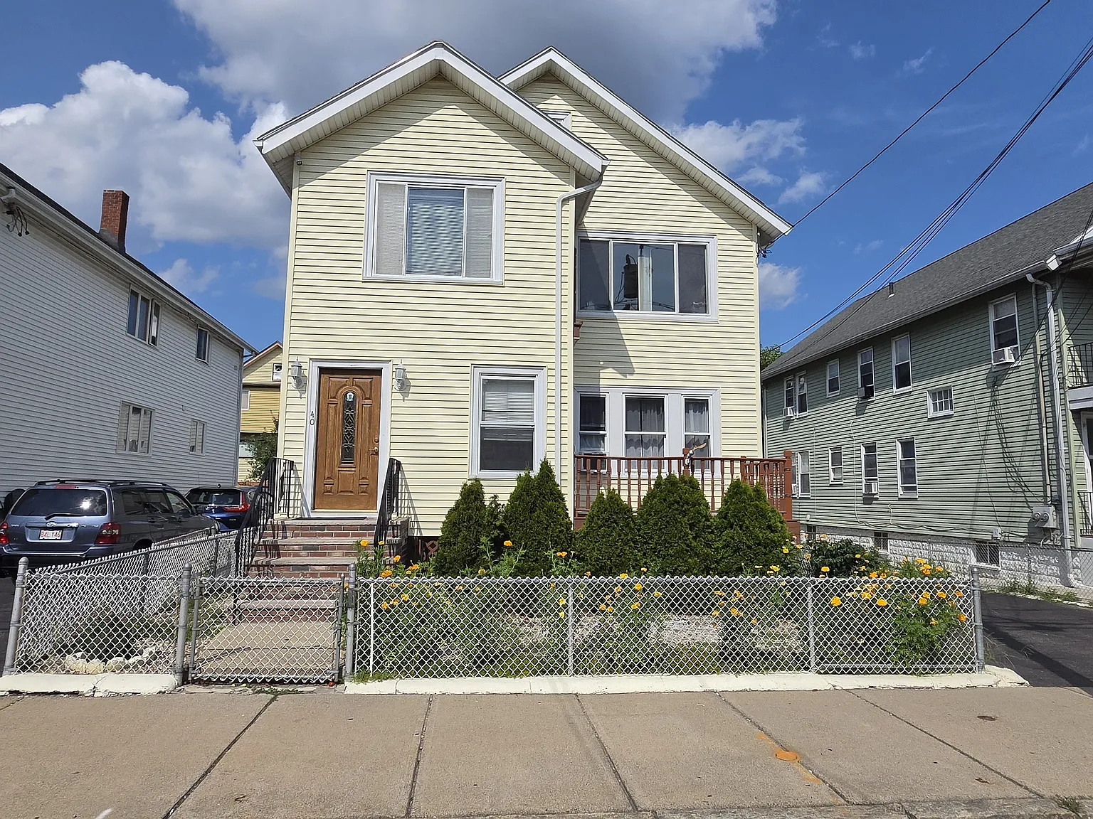 3 bed, 1200 sqft, $2,800 — Photo 1