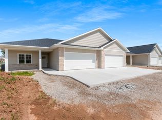 2724 Sachet Pl, Green Bay, WI 54311