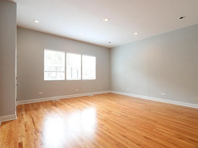 1940 S Carpenter St #1 — Photo 20