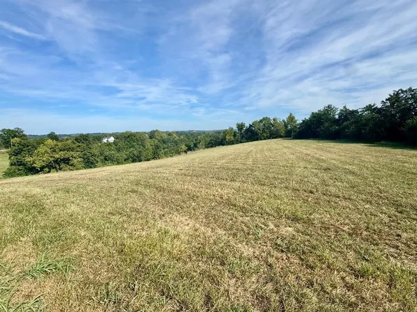 98 Smith Rd, De Mossville, KY 41033