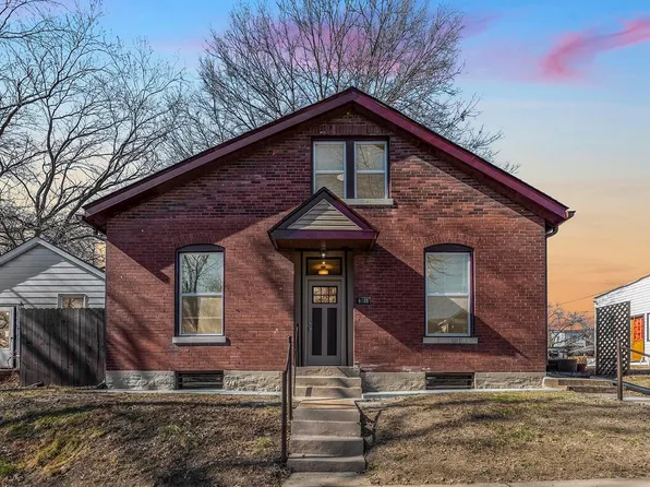 6105 Alaska Ave, Saint Louis, MO 63111