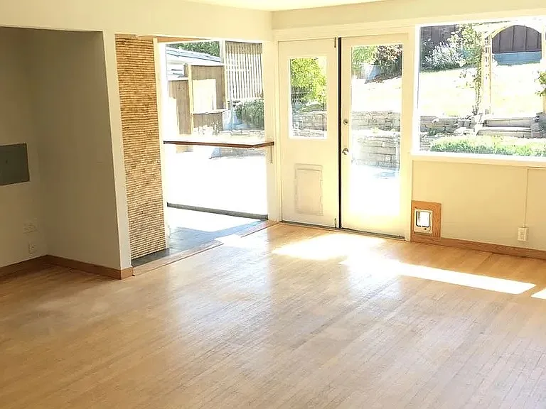 604 Sonoma St — Photo 6