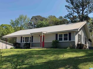 208 Piney Point Dr NW, Cullman, AL 35055