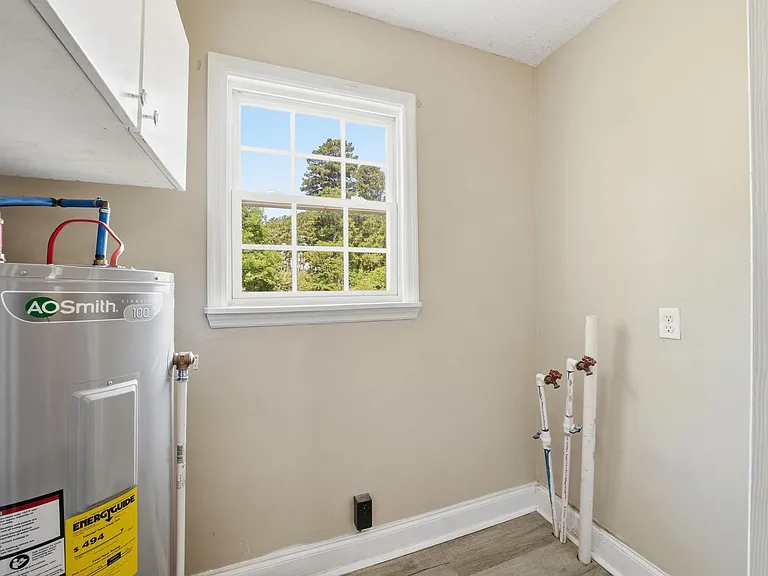 6112 Nazarene Rd — Photo 17