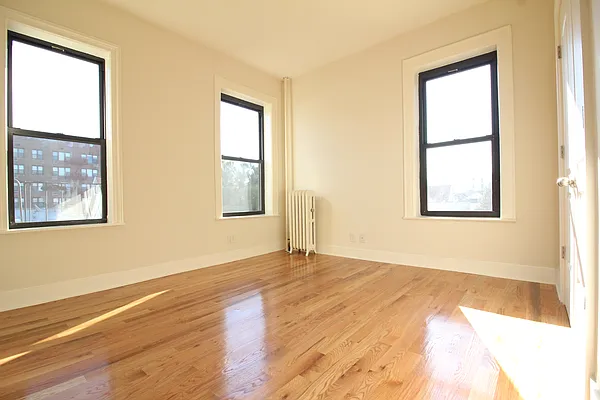 Rented by Realty Nerd | media 5