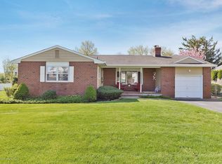 1213 Holly Pl, Spring Lake, NJ 07762