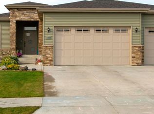 5031 Hitchcock Dr, City of bismarck, ND 58503