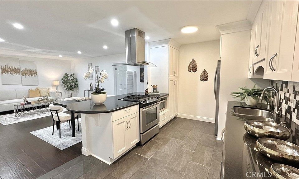 1st image of 1824 20th St APT E