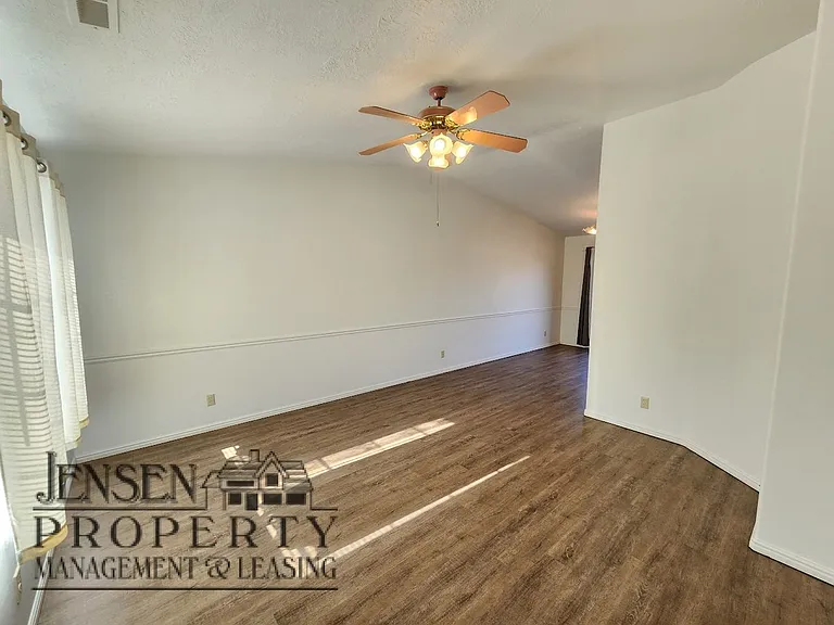 1040 N 1300 W #79 — Photo 10