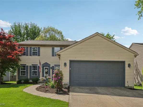 9760 Tannery Way, Olmsted Falls, OH 44138