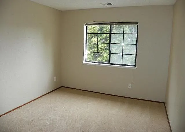 3081 Fostoria Cir — Photo 7