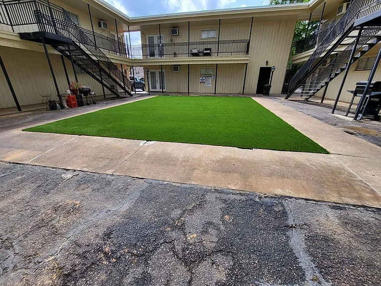901 Raguet St — Photo 20