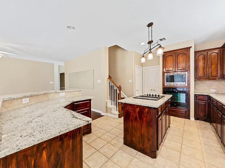 1503 Terlingua Ct — Photo 12