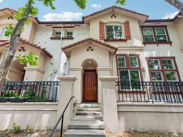 121 Santa Ana St, San Pablo, CA 94806