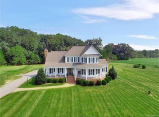 11201 Carriage House Ln, Amelia Court House, VA 23002