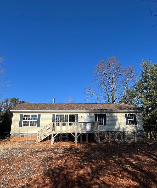 1st image of 40 Wildwood Park