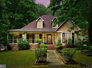 40 Walnut Grove Dr, Fredericksburg, VA 22406