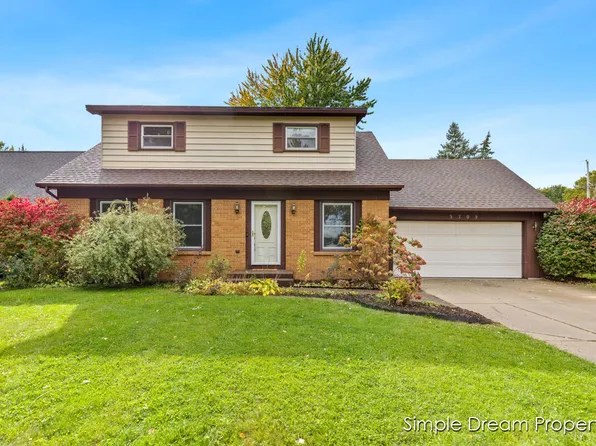 5709 Pineknoll Ct SE, Kentwood, MI 49508