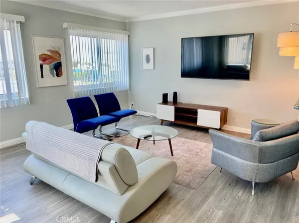 525 E Seaside Way Unit 709, Long Beach, CA 90802