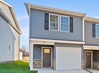 1006 10th St NE, Hickory, NC 28601