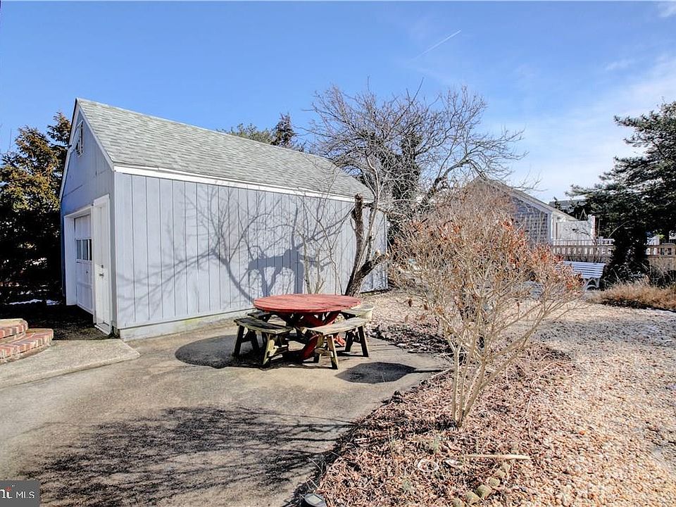 1st image of 2504 Central Ave