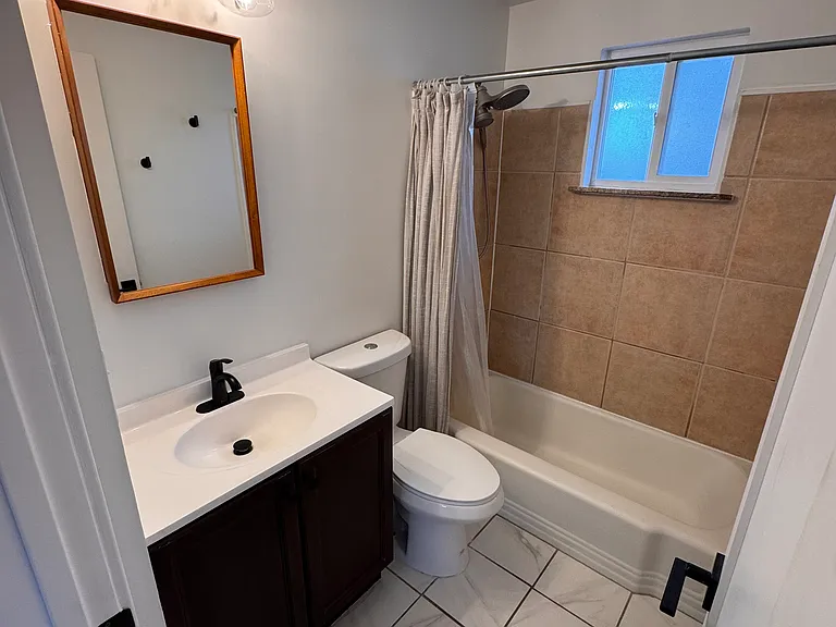 605 S Emery St — Photo 11