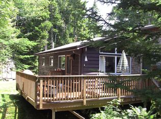 35 Hillcrest Cir, Southwest Harbor, ME 04679