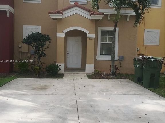 3rd image of 638 E Mowry Ct #638