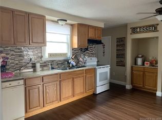 142 Preston St, Hartford, CT 06114