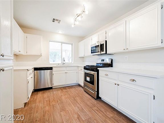 2nd image of 8365 Lexford St