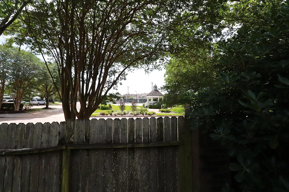 Tennis courts and playground just out the back gate. - 2330 Pin Hook Ct