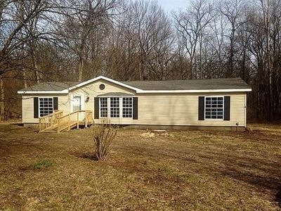 57490 Cottage Grove Ave, Osceola, IN, 46561