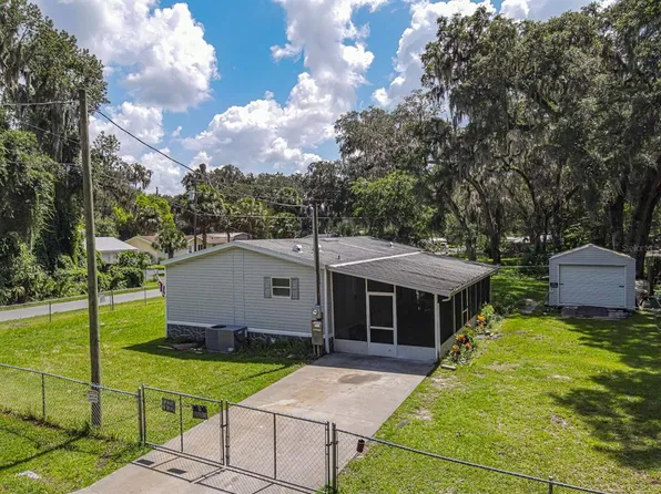 2935 County Road 422b, Lake Panasoffkee, FL 33538