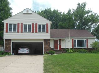 3516 Breckenridge Dr, West Des Moines, IA 50265