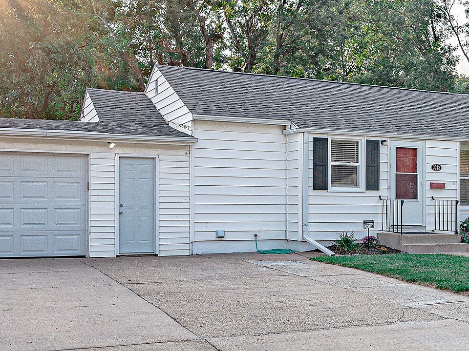 Extra deep garage and lots of parking.