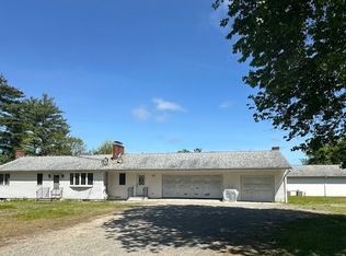 748 River St #1, Palmer, MA 01069