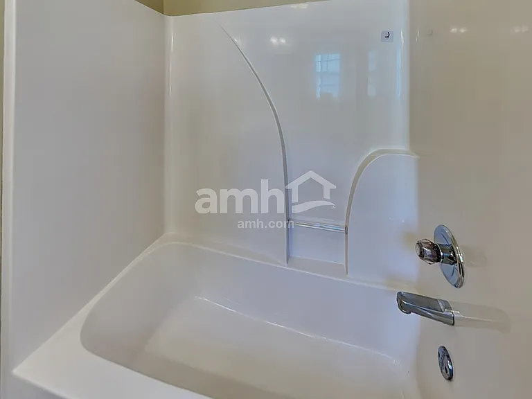 4239 Turnberry Rd — Photo 12