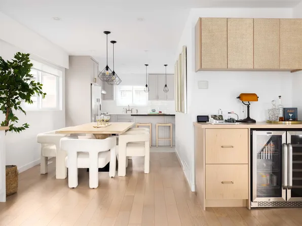 4921 Chester St, Vancouver, BC V5W 3A7