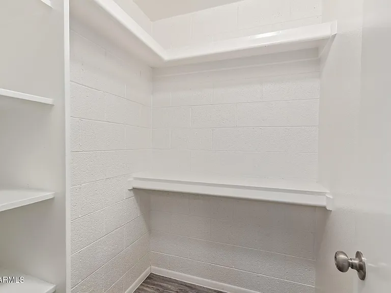 511 W Blackhawk Dr #4 — Photo 23