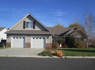 10006 N Austin Ln, Spokane, WA 99208