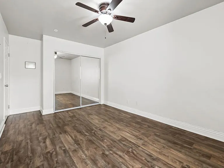 4775 Seminole Dr #105 — Photo 17