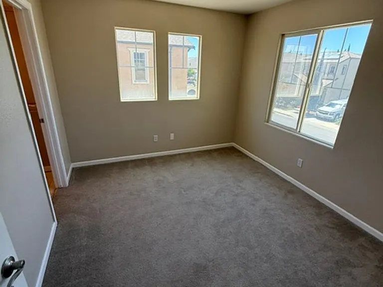 380 Barolo Cir — Photo 12