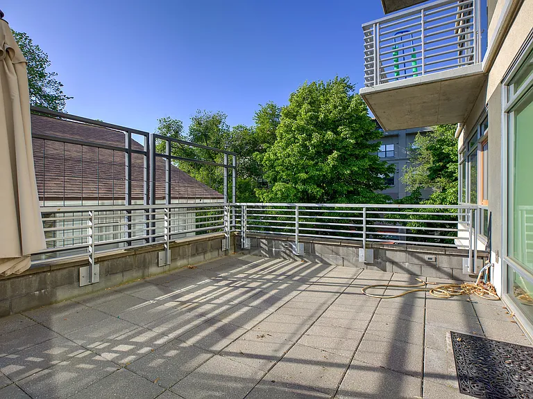 1818 L St #LOFTS — Photo 25