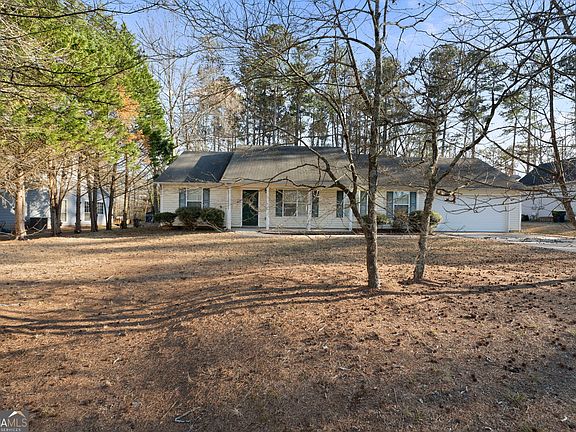 2nd image of 100 Holloway Rd