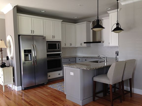 Upgraded Kitchen
appliances