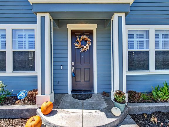 3rd image of 341 Sage Sparrow Circle