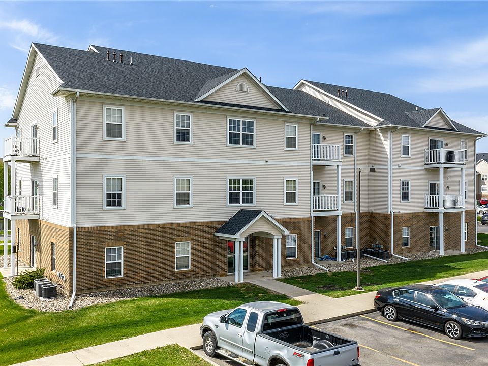 1st image of 1209 Mayfield Dr