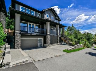 1527 Dayton St, Coquitlam, BC V3E0G1
