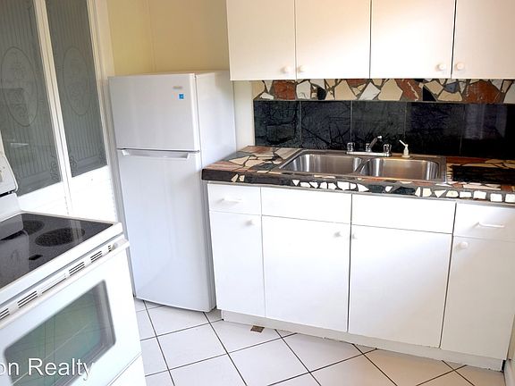2nd image of 1344 NW 1st Ave #3
