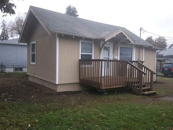 2nd image of 1922 E Walton Ave